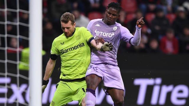 开云APP-红牌是天灾，轮换与换人是人祸，拜仁危机死灰复燃