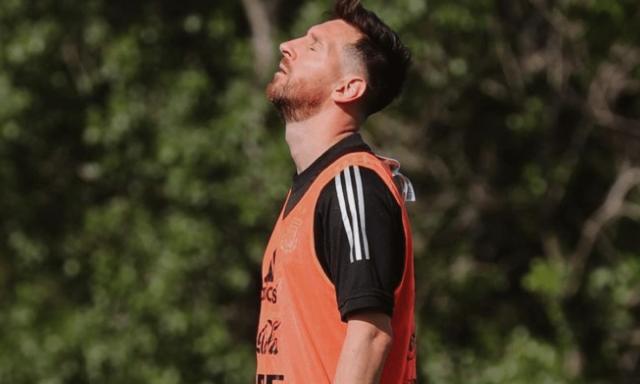 1641207079267078637.png 开云体育入口-【揭秘】梅西如何染上新冠?他何时能重返赛场?